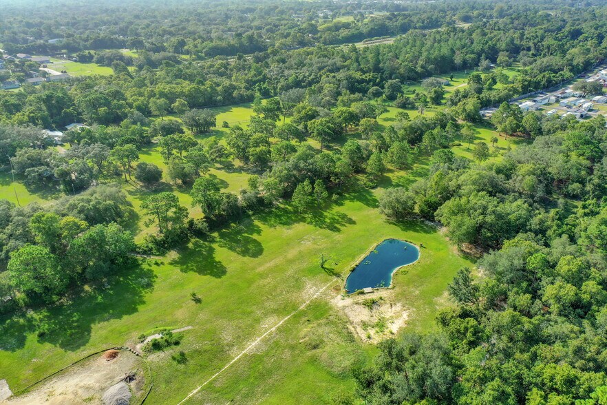 More Photos Of 9226 Denton Ave, Hudson Industrial For Sale