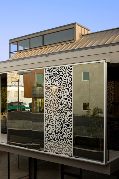 More Photos Of 639-641 N Larchmont Blvd, Los Angeles Loft Creative Space For Lease