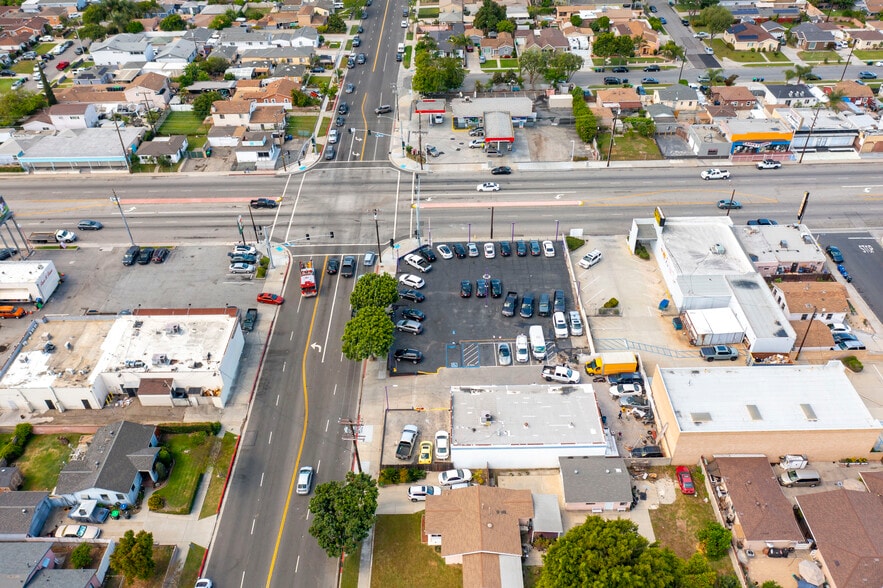 More Photos Of 16720 Lakewood Blvd, Bellflower General Retail For Sale