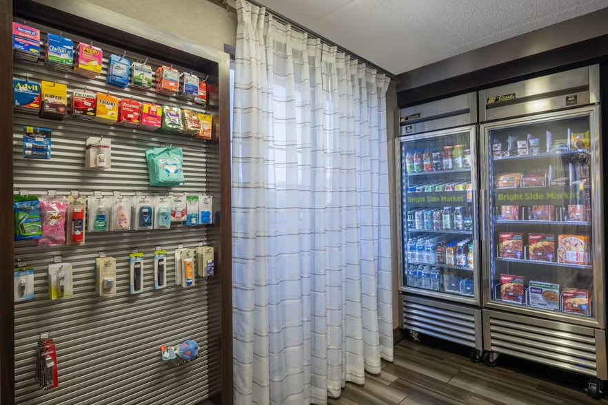 More Photos Of 4604 Madison Ave, Sacramento Hotel For Sale