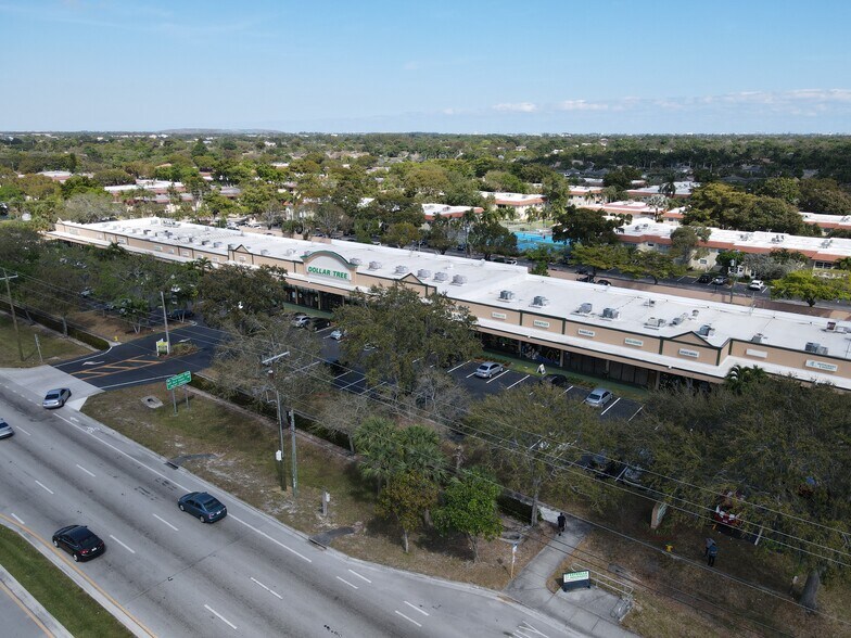More Photos Of 300-366 S State Road 7, Margate Unknown For Lease
