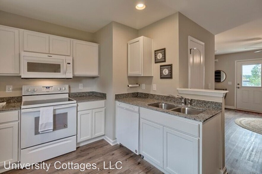 More Photos Of 1980 W Main St, Central Apartments For Sale