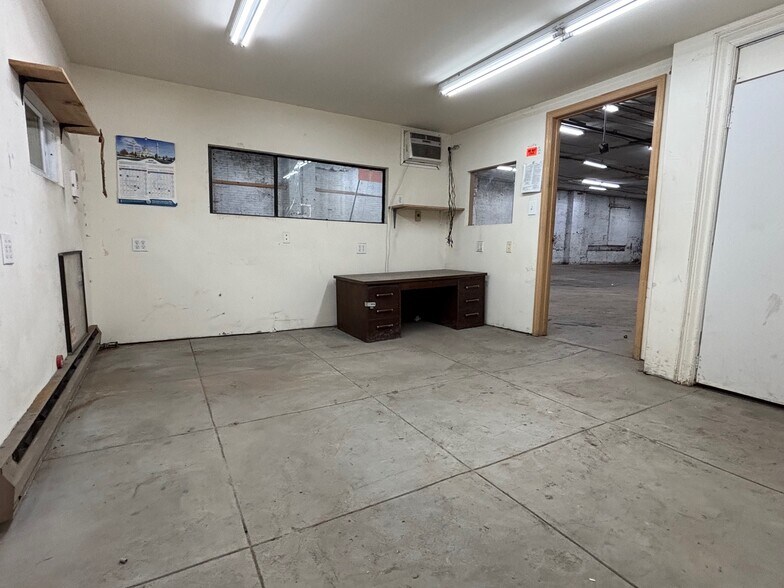 More Photos Of 191 Clifton Pl, Brooklyn Industrial For Lease