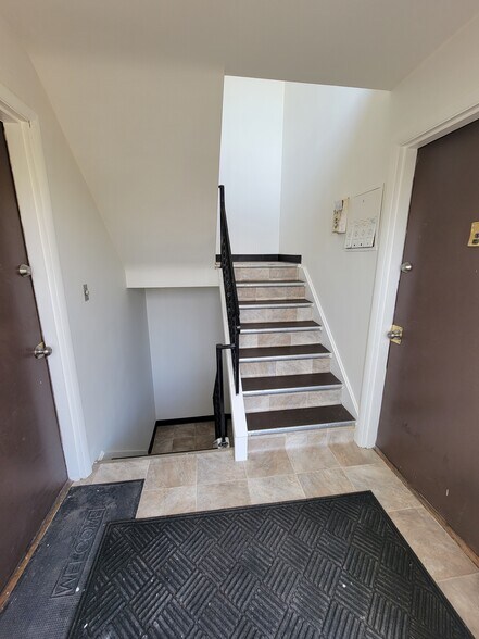More Photos Of 6605 Hasler Ln, Cincinnati Apartments For Sale