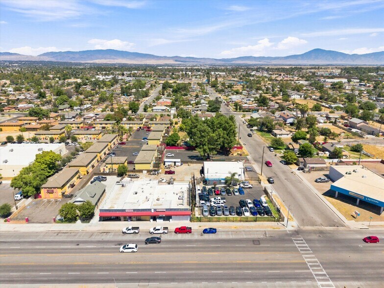 More Photos Of , Bakersfield General Retail For Sale
