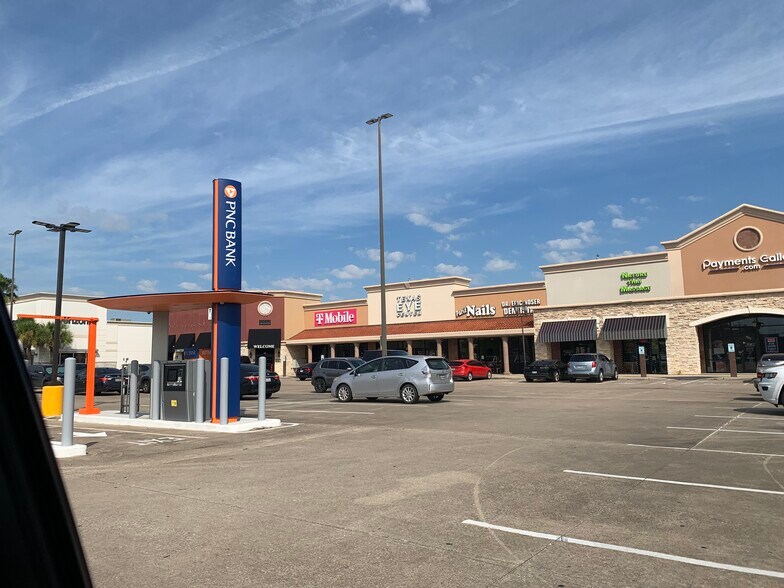 More Photos Of 11660 Westheimer Rd, Houston Unknown For Lease