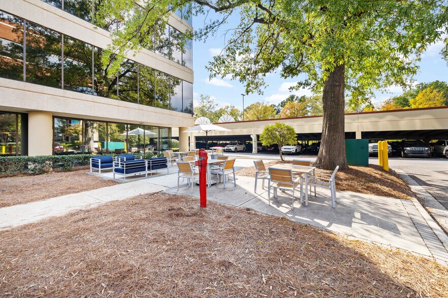 More Photos Of 4505 Falls of Neuse Rd, Raleigh Office For Lease