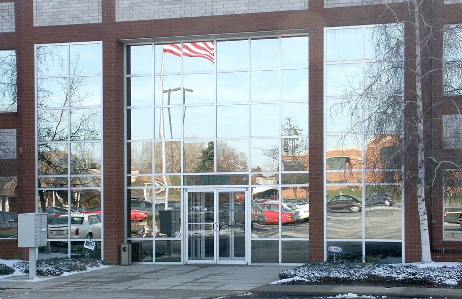 More Photos Of 4100 Holiday Ave NW, Canton Office For Lease
