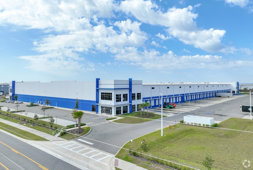 Primary Photo Of 3040 Shelby Industrial Dr, Apopka Distribution For Lease