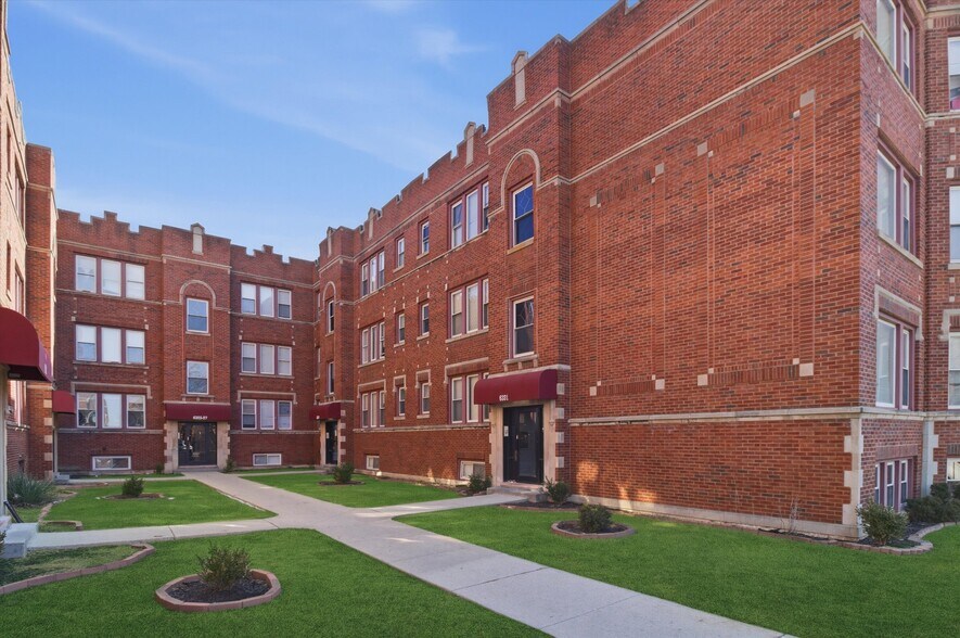 More Photos Of 6321-6331 S California Ave, Chicago Apartments For Sale