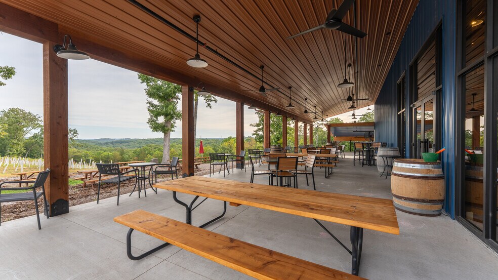 More Photos Of 100 Grand Vintners Lane, Lake Ozark Winery Vineyard For Sale