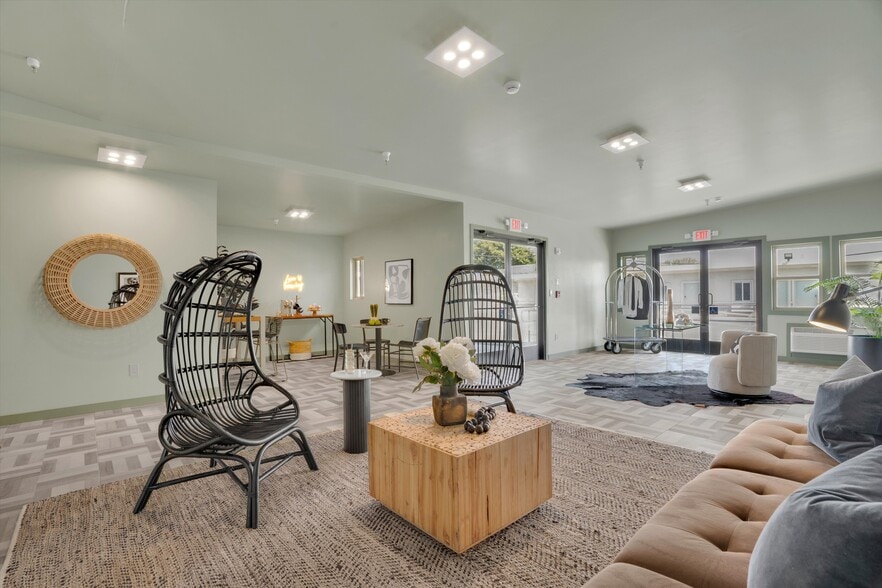 More Photos Of 640 State Highway 12, Rio Vista Hotel For Sale