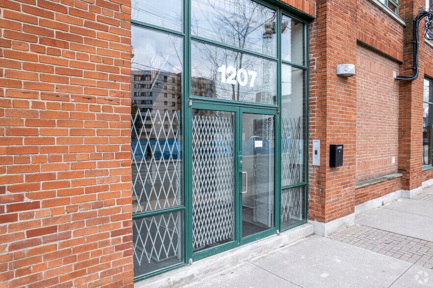 More Photos Of 1201-1209 King St W, Toronto Loft Creative Space For Lease