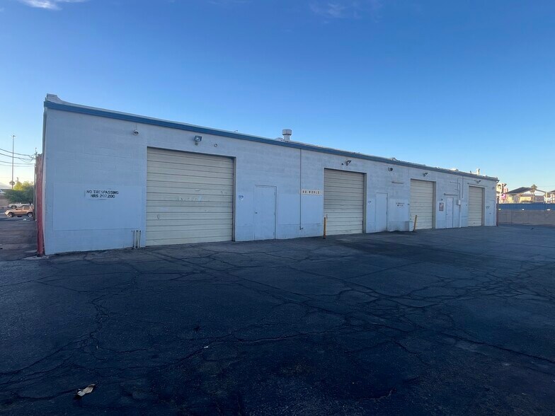 More Photos Of 1801-1807 Western Ave, Las Vegas Light Manufacturing For Sale