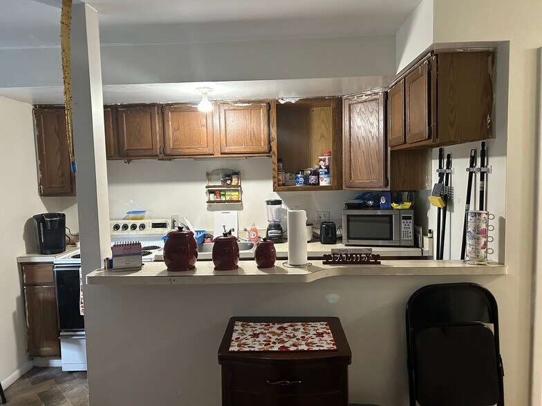 More Photos Of 495 N Goodman St, Rochester Storefront Retail Residential For Sale