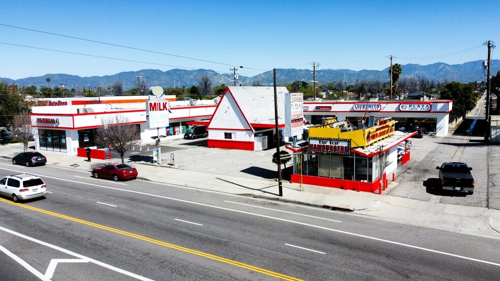 More Photos Of 8628 Woodman Ave, Pacoima Convenience Store For Lease