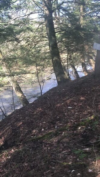 More Photos Of 144 Ashocon Way, Hartwick Specialty For Sale