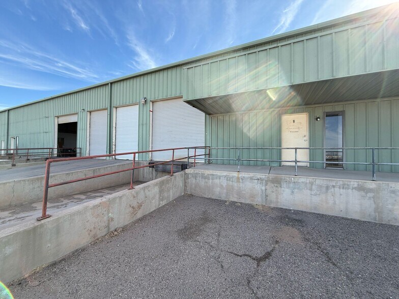 More Photos Of 100 E 9th St, Douglas Warehouse For Sale