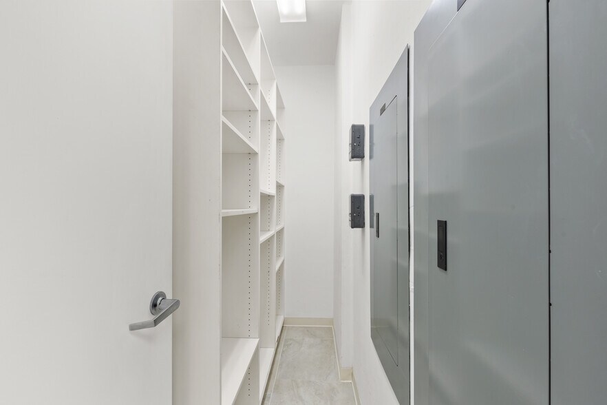 More Photos Of 3003 4th Ave, San Diego Medical For Lease