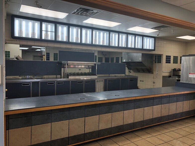 More Photos Of 6300 Lakeside Rd, Plano Fast Food For Lease