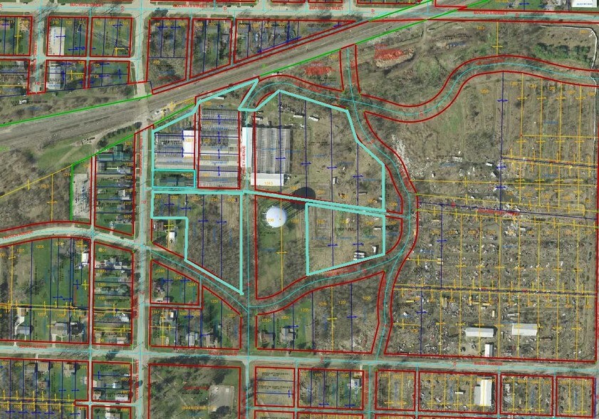 More Photos Of 129 S Washington Ave, Crestline Garden Center For Sale