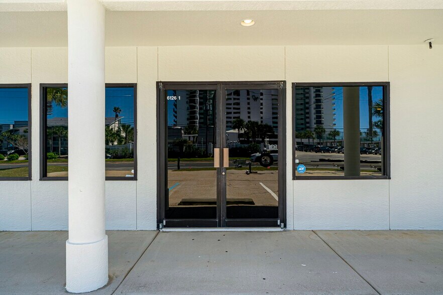 More Photos Of 6126 Thomas Dr, Panama City Self Storage For Sale