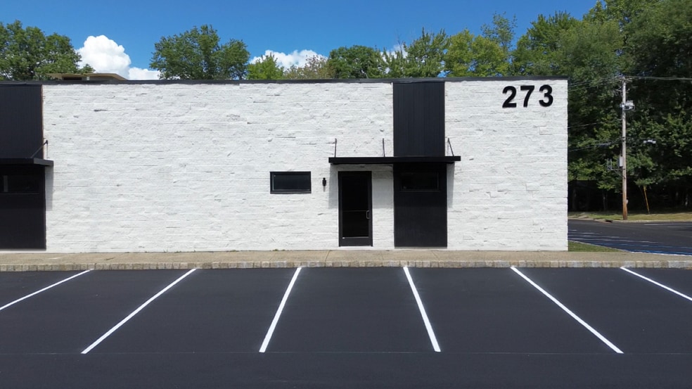 More Photos Of 273 Franklin Rd, Randolph Warehouse For Lease