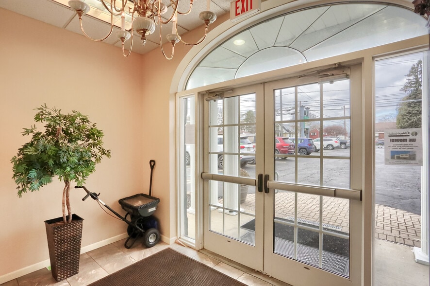 More Photos Of 744 Shenango Rd, Beaver Falls Medical For Lease