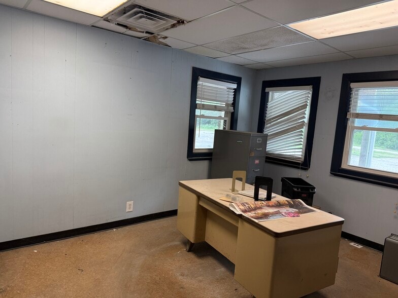 More Photos Of 28536 US Highway 264 E, Belhaven Industrial For Sale