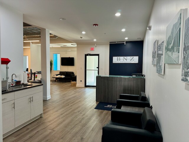 More Photos Of 5117 Main St, Downers Grove Storefront Retail Office For Lease