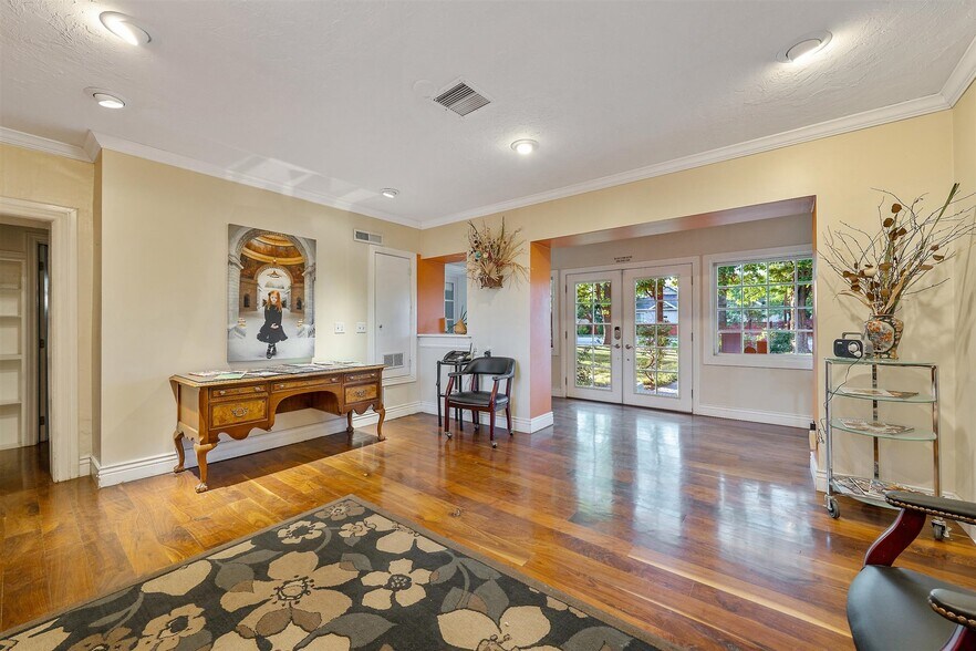 More Photos Of 1106 E 4500 S, Millcreek Office Residential For Sale