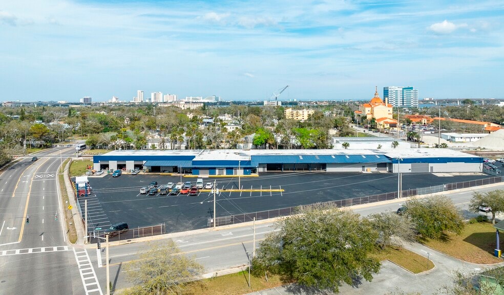 Primary Photo Of 405 N Charles St, Daytona Beach Warehouse For Lease