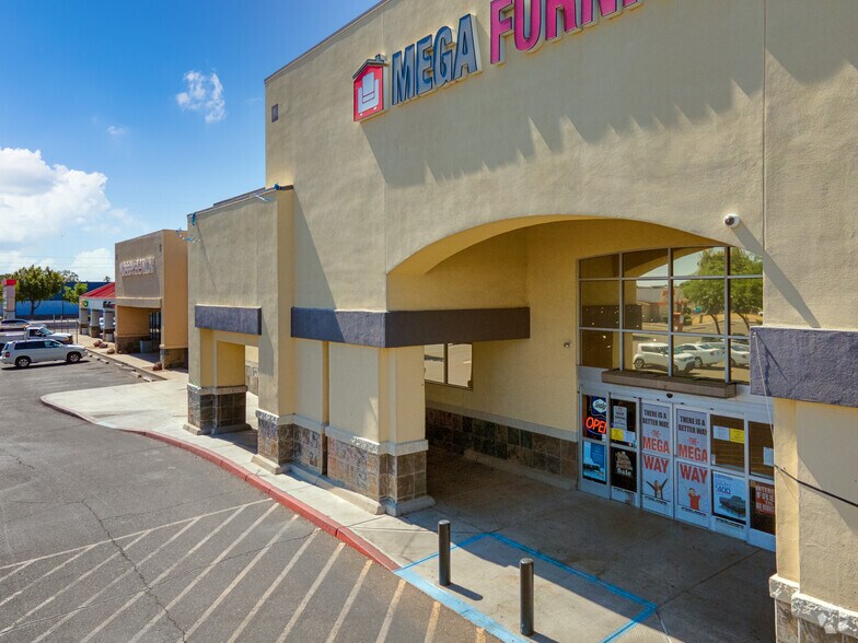 More Photos Of 4240 W Bell Rd, Glendale Storefront For Sale