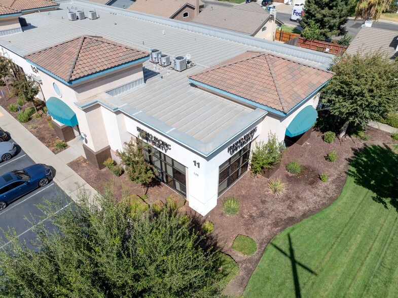 More Photos Of 139 W El Portal Dr, Merced Office For Lease