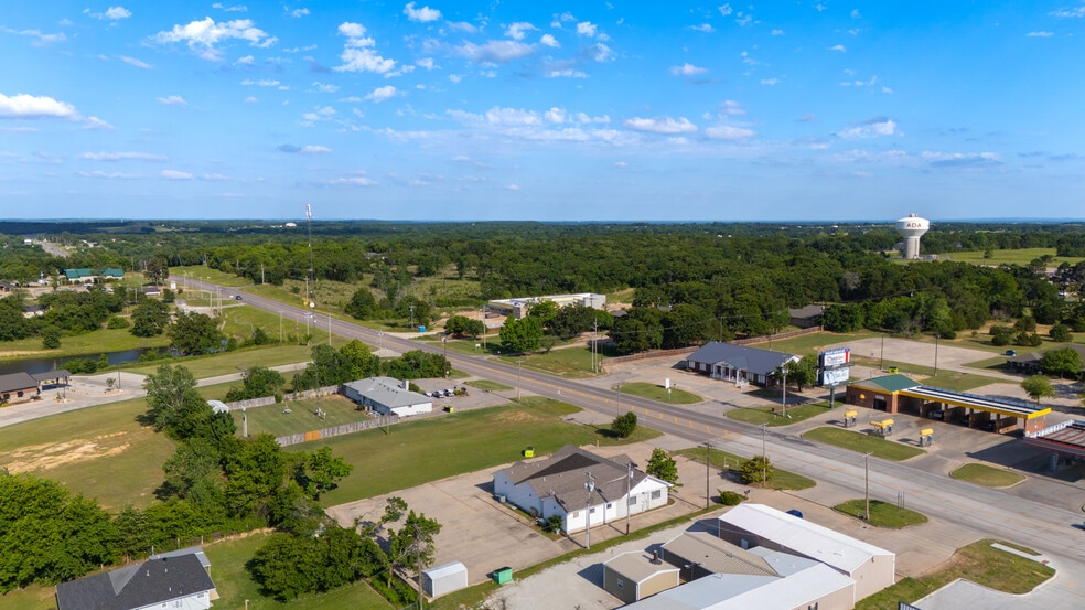 More Photos Of 3003 Arlington, Ada Specialty For Sale