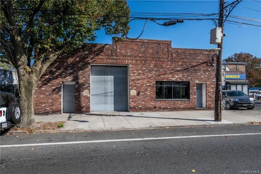 More Photos Of 412 City Island Ave, Bronx Warehouse For Sale