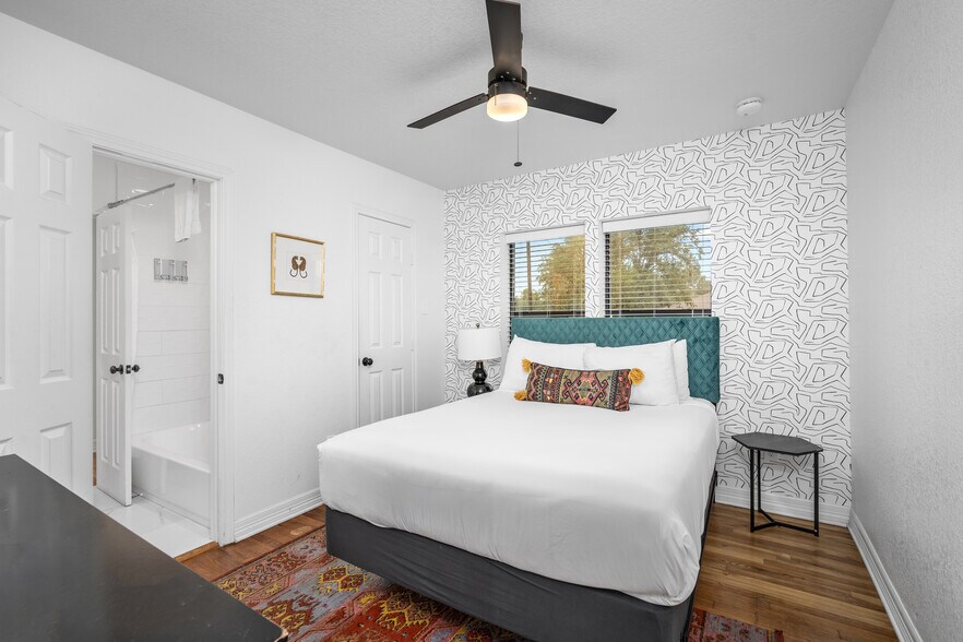 More Photos Of 3404 Rosedale St, Houston Multifamily For Sale