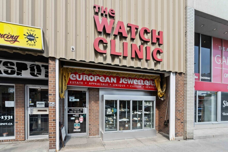 More Photos Of 431 Bank St, Ottawa General Retail For Sale