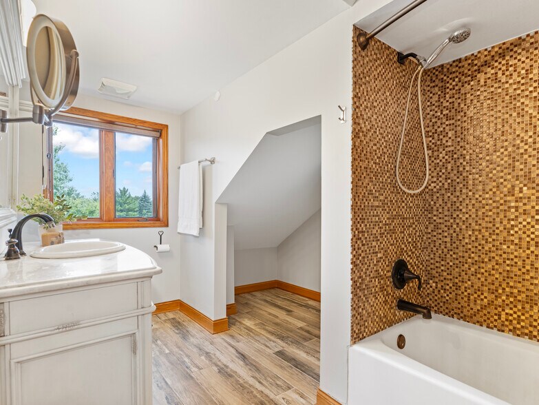 More Photos Of 22660 S Harlem Ave, Frankfort Flex For Sale