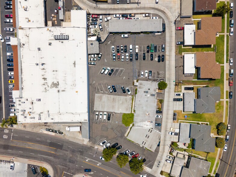 More Photos Of 1531-1555 Baker St, Costa Mesa Medical For Lease