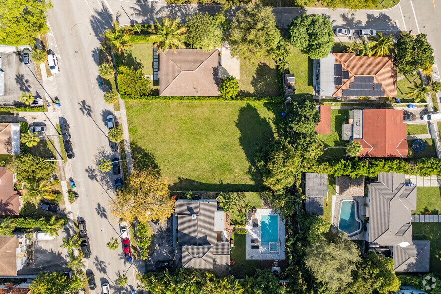 More Photos Of 5969 NE 4th Ct, Miami Land For Sale