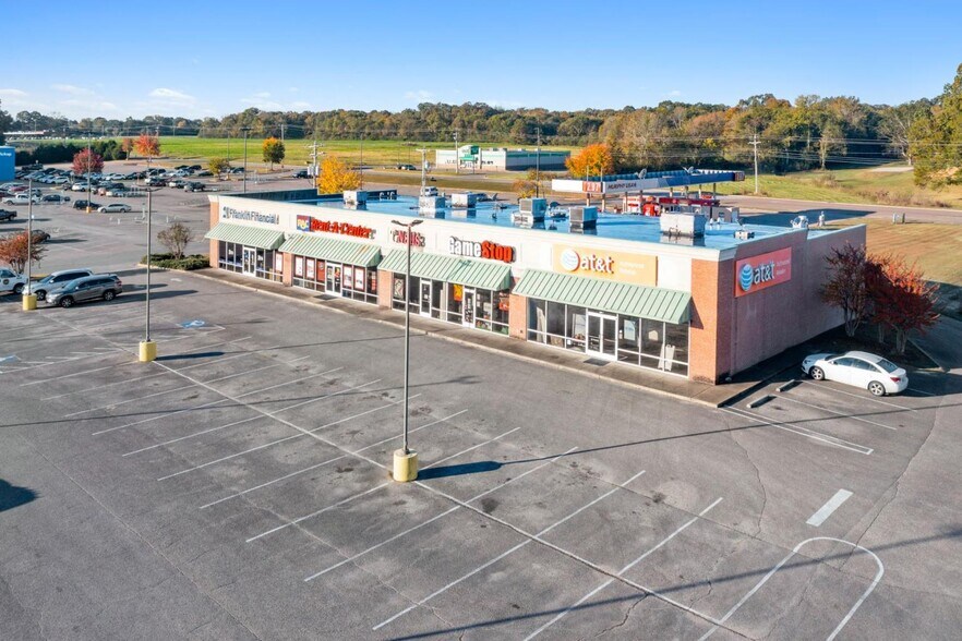 More Photos Of 1860 Wayne Rd, Savannah General Retail For Lease