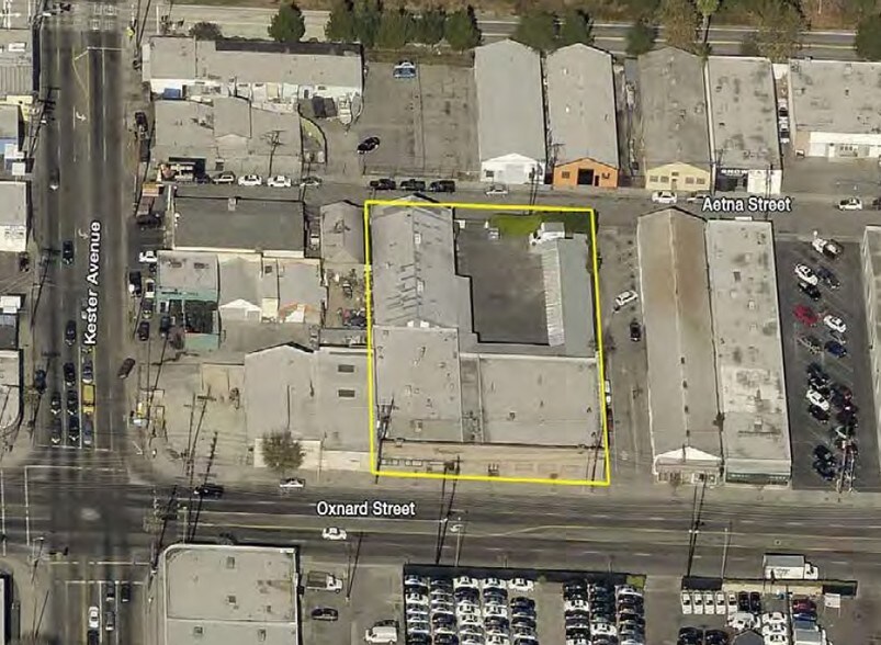 More Photos Of 14844 Aetna St, Van Nuys Warehouse For Lease