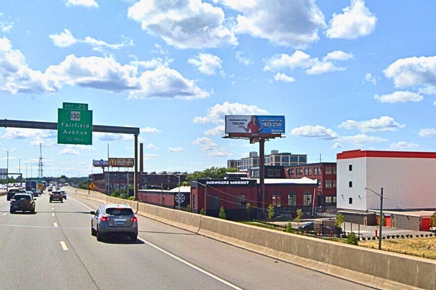 More Photos Of 1155 Railroad Ave, Bridgeport Showroom For Sale