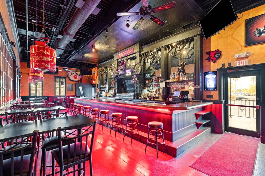 More Photos Of 6750 W Sahara Ave, Las Vegas Bar For Sale
