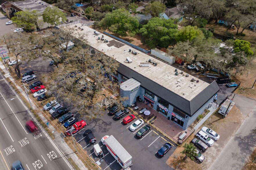 More Photos Of 4815-4817 E Busch Blvd, Tampa Storefront Retail Office For Lease