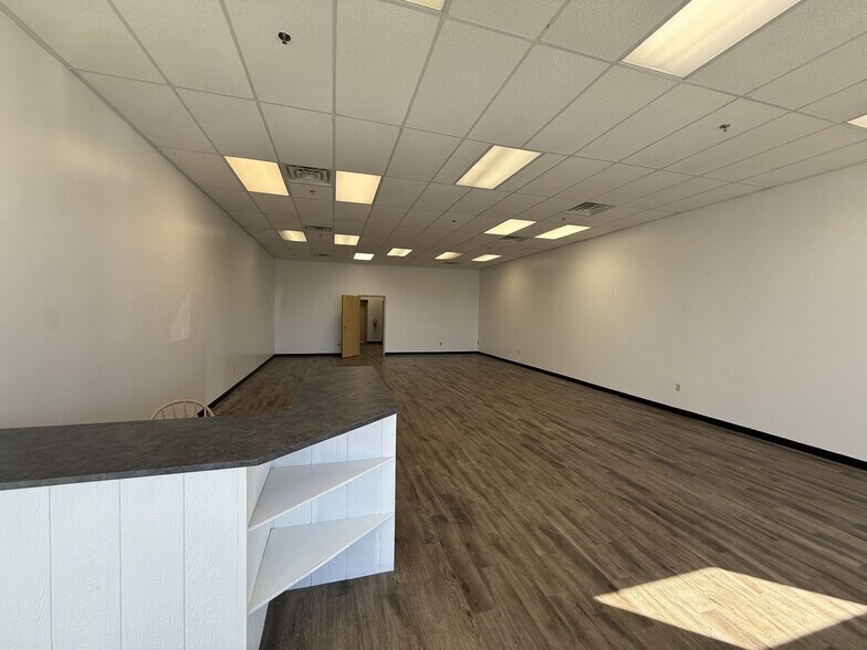 More Photos Of 3348 W Esplanade Ave, Metairie Freestanding For Lease