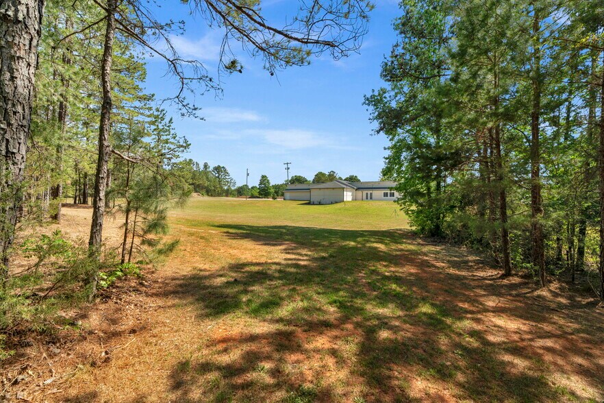 More Photos Of 6815 Shiloh Unity Rd, Lancaster Specialty For Sale