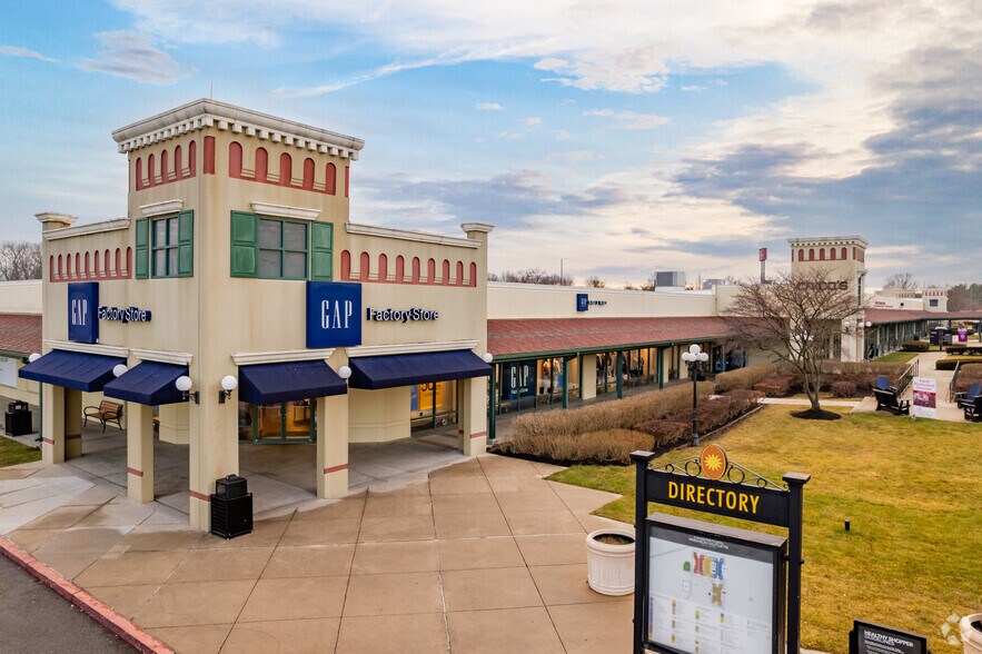 More Photos Of 495 Prime Outlets Blvd, Hagerstown Unknown For Lease