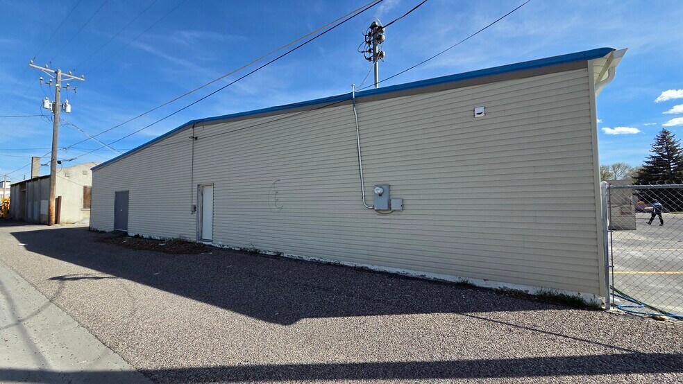 More Photos Of 180 W Main St, Rigby Industrial For Lease